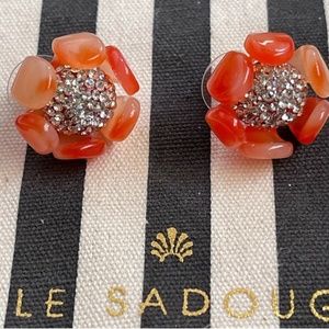 Nwot lele sadoughi floral stud earrings